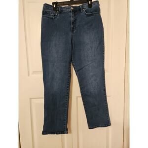 Gloria Vanderbilt Women's 14S Amanda Medium Wash High Rise Mom Jeans Straight